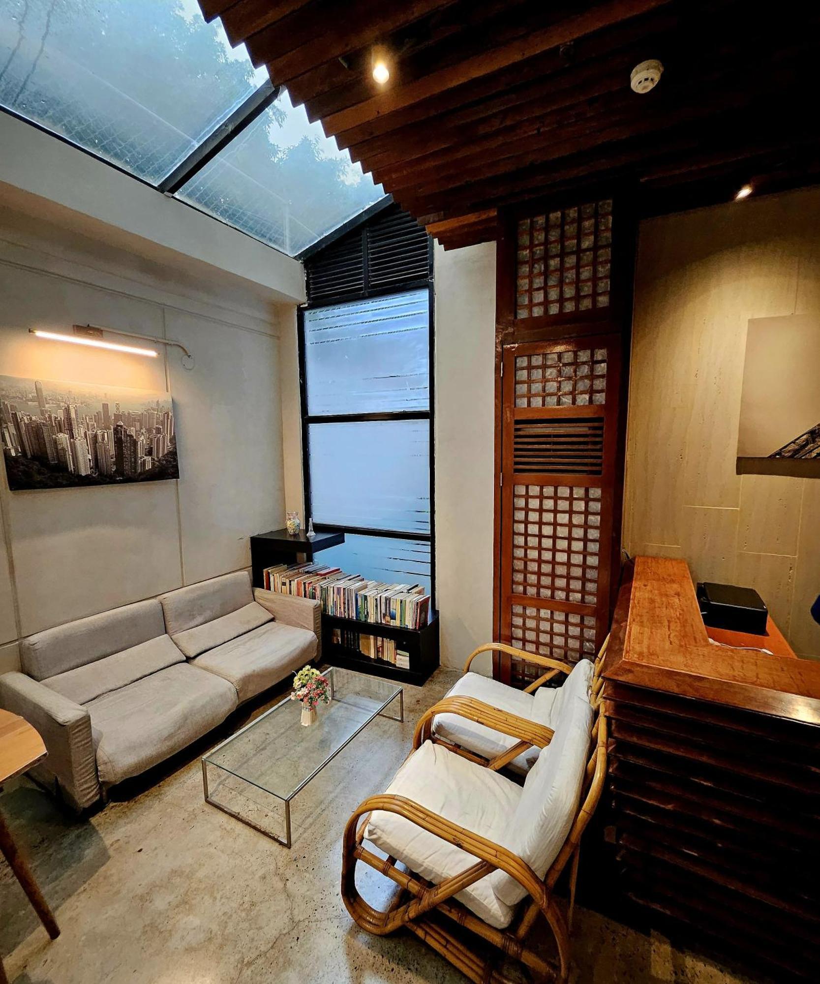 Monchere Dormitory Manila Luaran gambar
